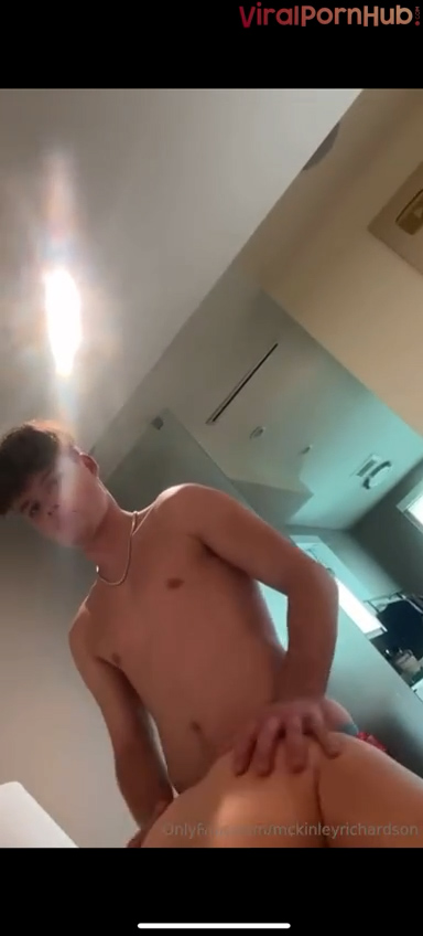 Mckinley Richardson with Jack Doherty Fucked orgasm on bed sextape Onlyfans leak
