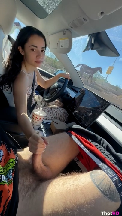 Jameliz / Jellybeanbrains Car Sextape Onlyfans trend so hot